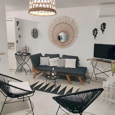 דירה De Charme Avec Piscine Et Belle Vue *