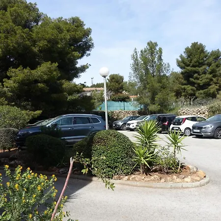 De Charme Avec Piscine Et Belle Vue בנדול