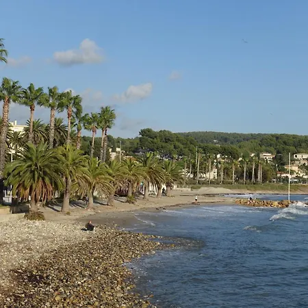 De Charme Avec Piscine Et Belle Vue * בנדול